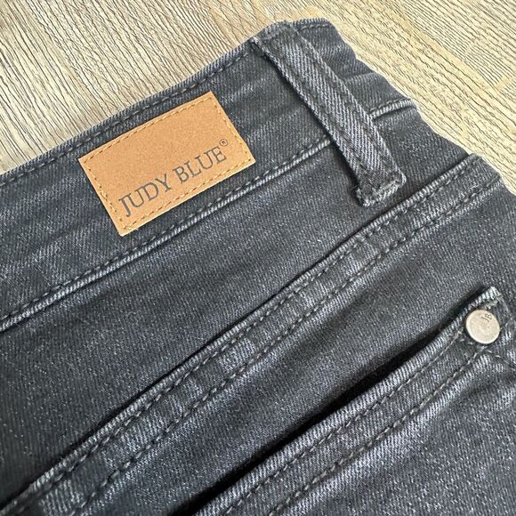 Judy Blue Skinny Fit Jeans‎ Leopard Print Patches Womens 7/28 Black Distressed - Picture 6 of 16